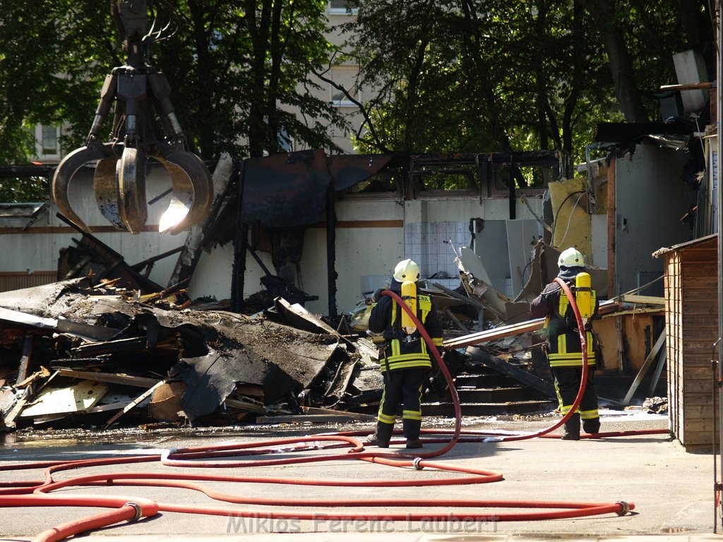 Brand Schule Koeln Gremberg Lohmarerstr P531.JPG